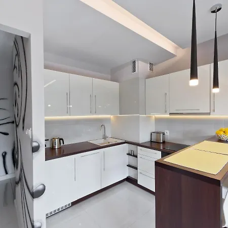Athome Apartament *